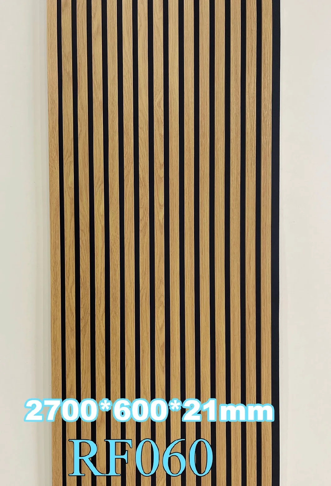Akustični panel RF060