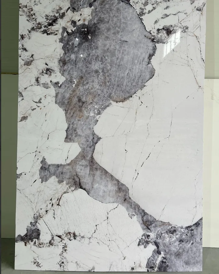 UV panel UV-A8098-0A-2440-8